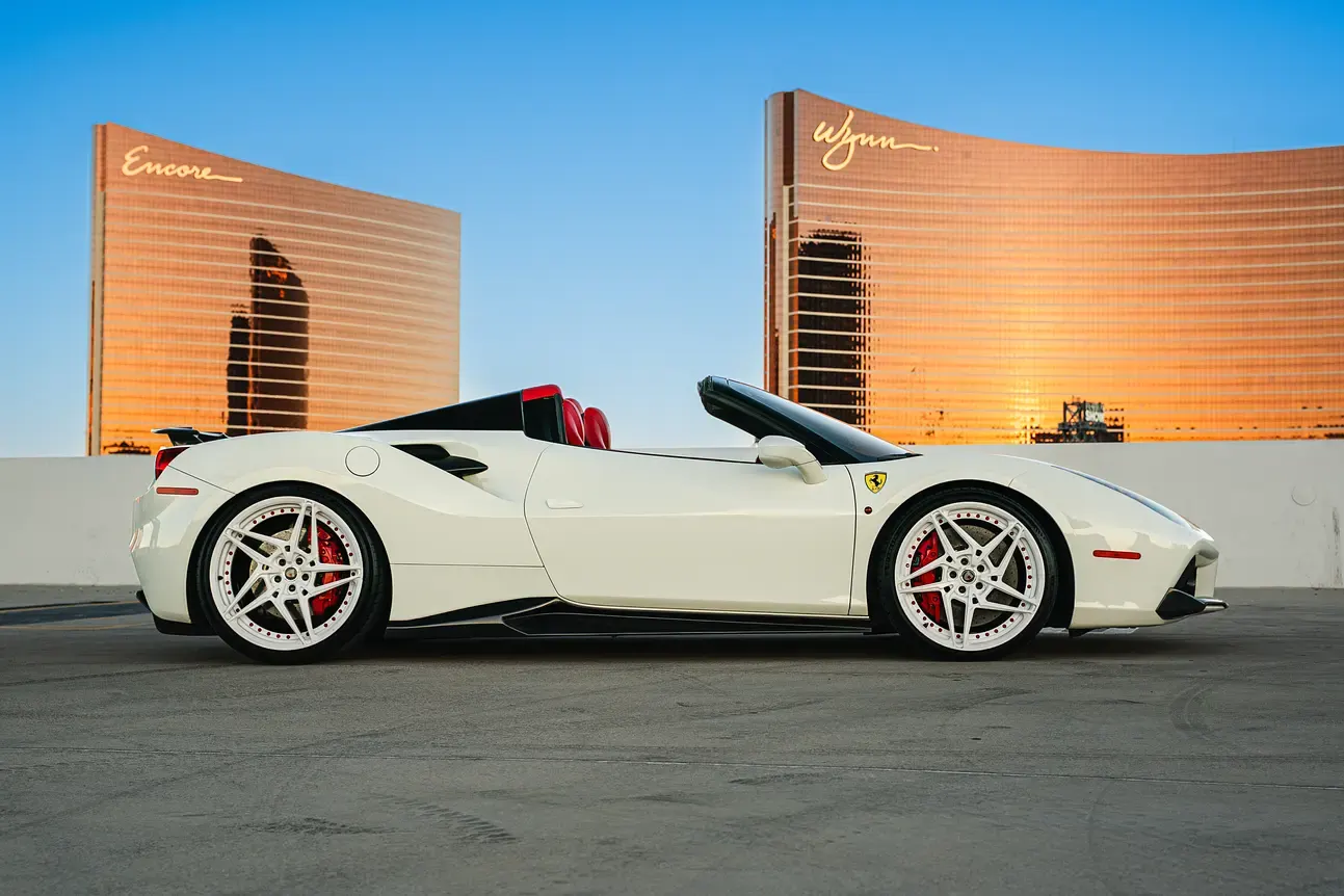 Ferrari 488 Spider (White) — photo 4