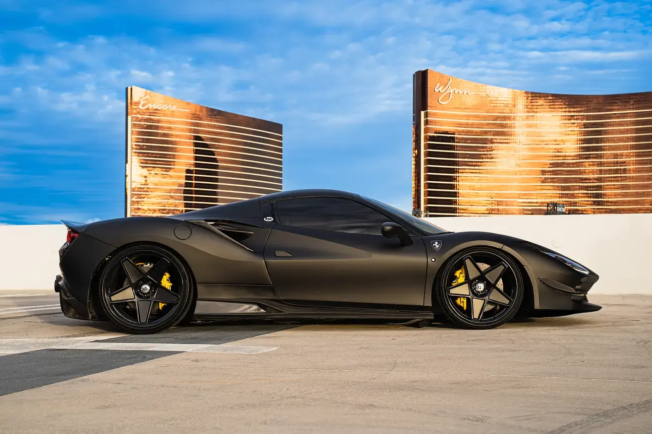 Ferrari F8 Spider — photo 5