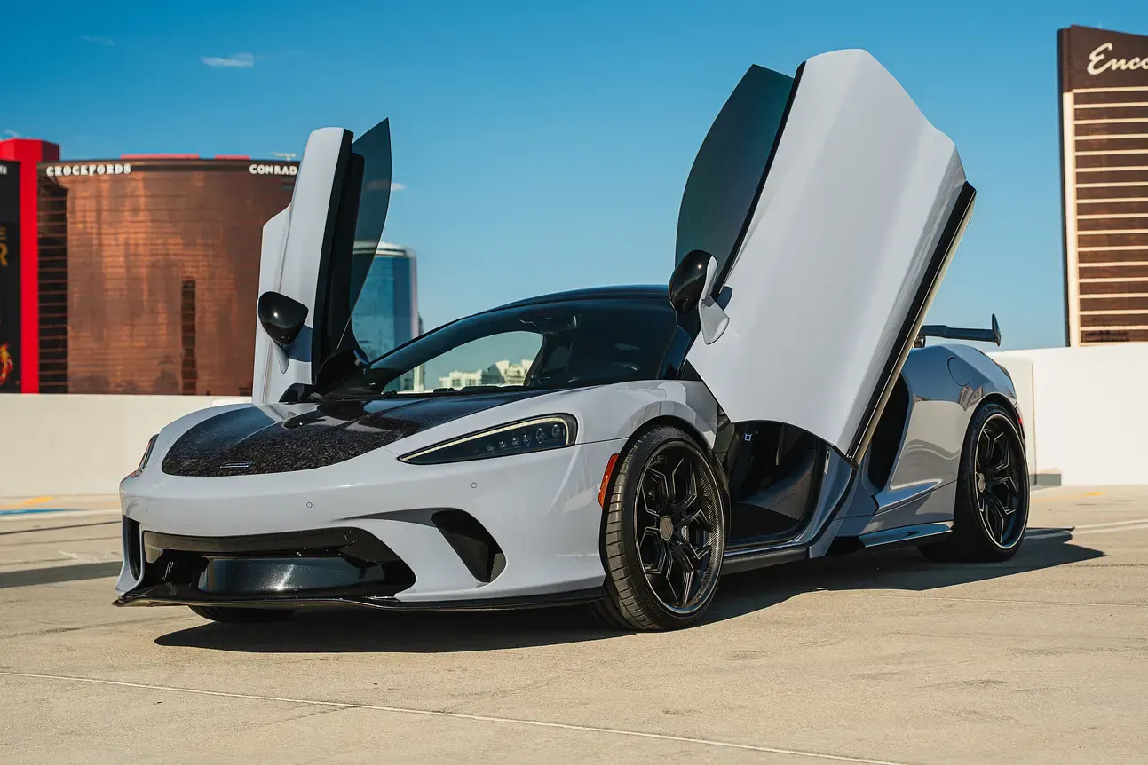 McLaren GT — photo 5