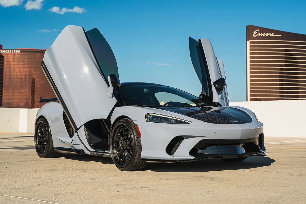 McLaren GT Silver — photo 2