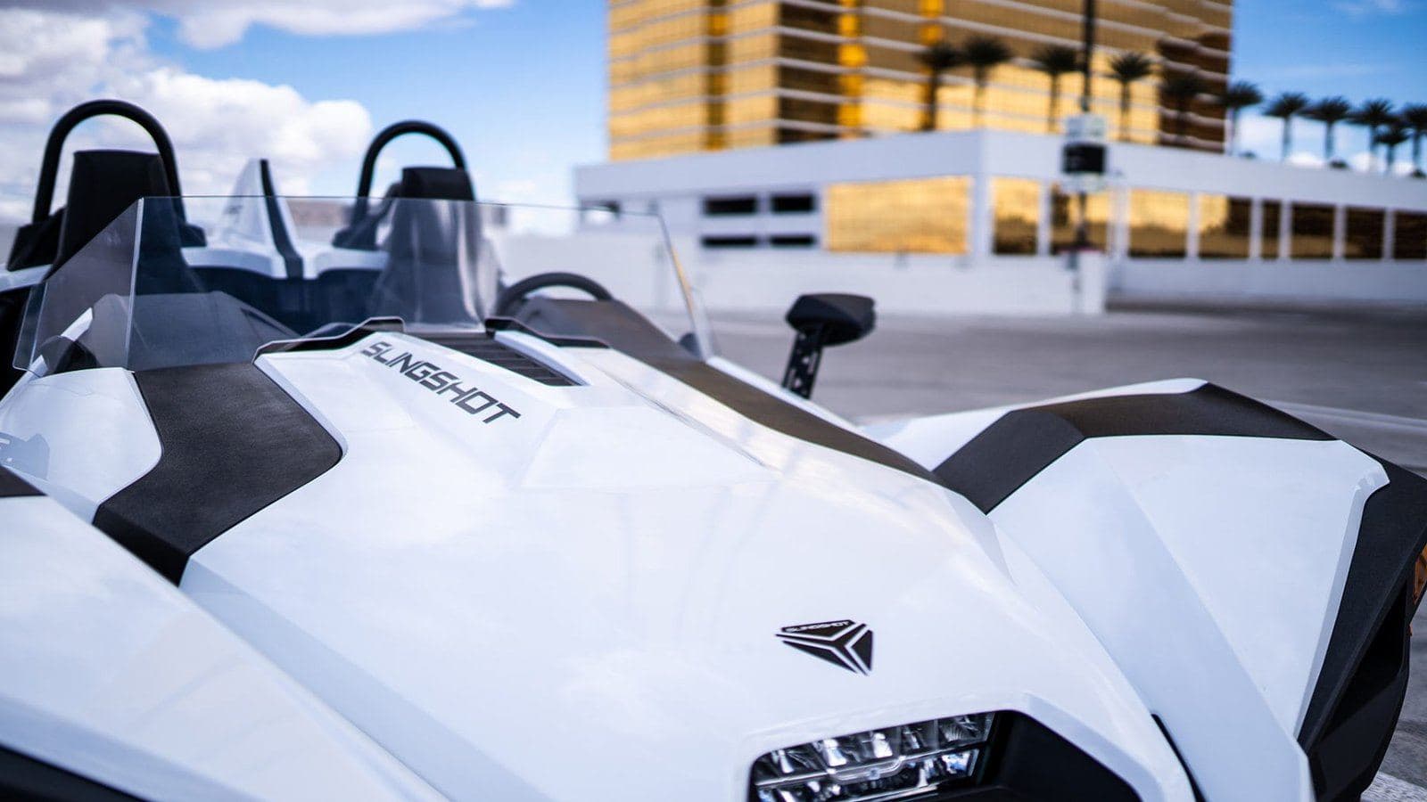 2-Seater Polaris Slingshot (Automatic) — photo 3