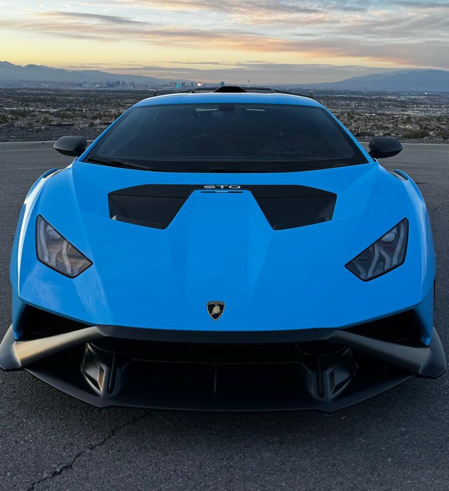 2022 Lamborghini STO: Transform Your Las Vegas Adventure! - VSSR